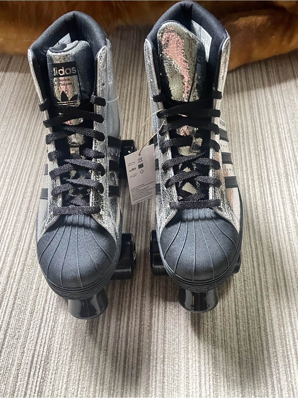 Adidas Size 8.5 Women’s - Superstar 82 Skate Silver Metallic JH5522 New With Tag - Picture 5 of 9